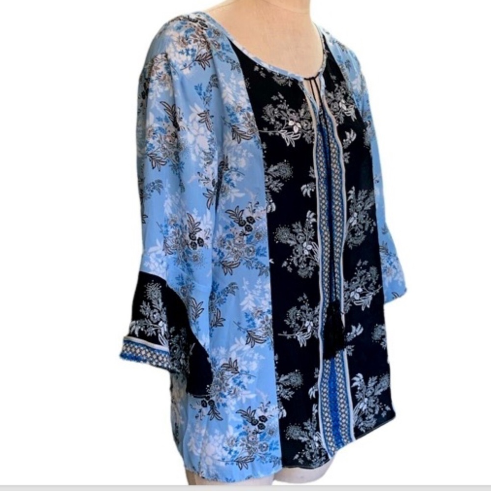 C EST. 1946 Bell Sleeve Floral Peasant Top Plus Sz 18/20W Blue BOHO #257J - Picture 3 of 8